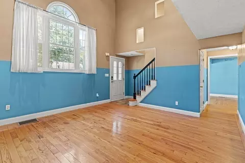 65 Macarthur Rd, Natick, MA 01760 photo 8