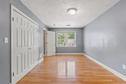 65 Macarthur Rd, Natick, MA 01760 photo 18