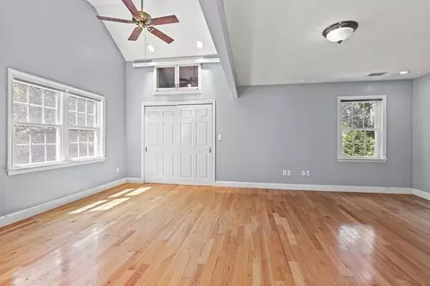 65 Macarthur Rd, Natick, MA 01760 photo 15