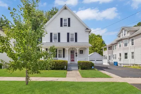 105 Pine St, West Springfield, MA 01089