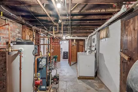 4 Ash St, Beverly, MA 01915 photo 31