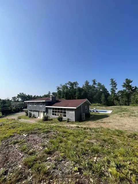 147 Forest St, Middleton, MA 01949 photo 22