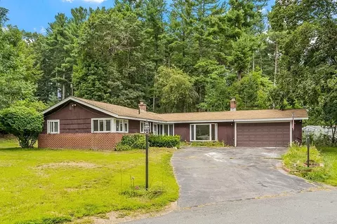 29 Janet Rd, Chelmsford, MA 01824
