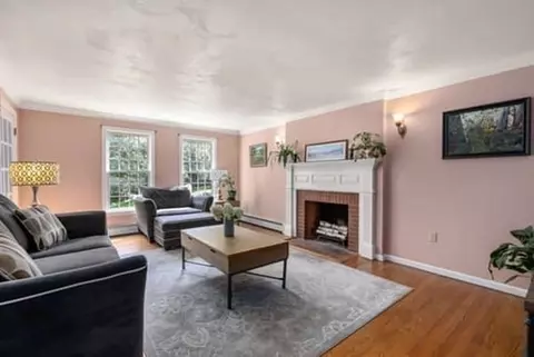 184 East St, Upton, MA 01568 photo 17