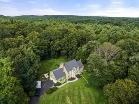 184 East St, Upton, MA 01568 photo 40