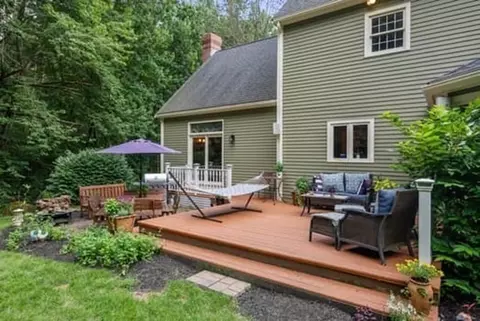 184 East St, Upton, MA 01568 photo 37