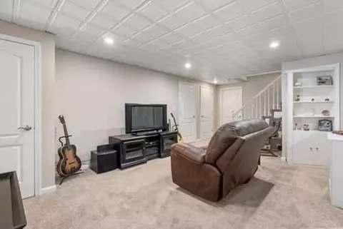 184 East St, Upton, MA 01568 photo 32