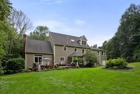 184 East St, Upton, MA 01568 photo 36