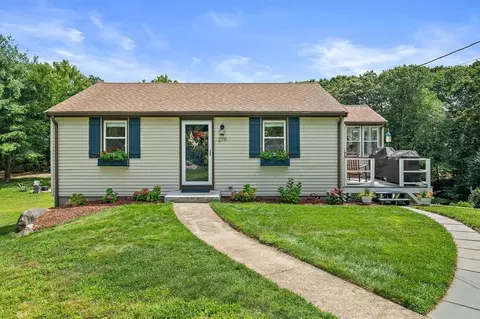 279 N Main St, Cohasset, MA 02025