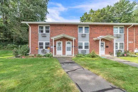 118 Manor Crt #118, Springfield, MA 01118