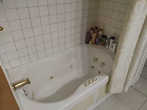 156 Bogle St, Fall River, MA 02723 photo 16