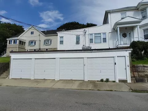 156 Bogle St, Fall River, MA 02723 photo 2