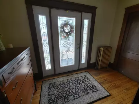 156 Bogle St, Fall River, MA 02723 photo 4