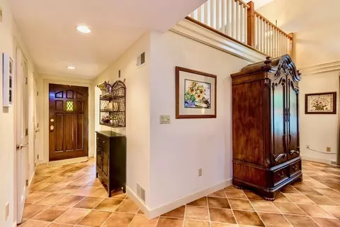 1 Hampton Ct #1, Mashpee, MA 02649 photo 5