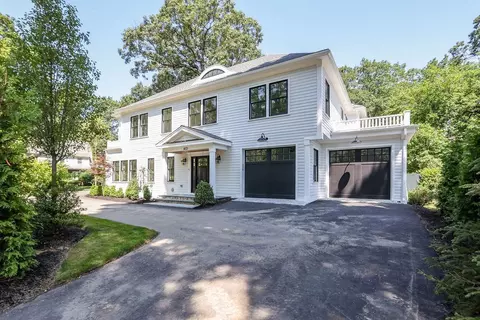 1471 Beacon St, Newton, MA 02468