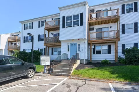 36 Gibbs St #35, Worcester, MA 01607