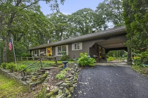 791 Southbridge Rd, Warren, MA 01083