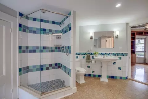 97 Pleasant St, Reading, MA 01867 photo 19