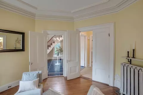 97 Pleasant St, Reading, MA 01867 photo 12