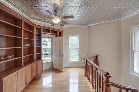97 Pleasant St, Reading, MA 01867 photo 14