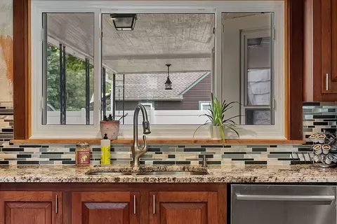 4 Comee St, Gardner, MA 01440 photo 17