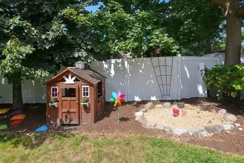 45 Youngs Rd, Dedham, MA 02026 photo 38