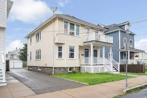 39 Thomas, Medford, MA 02155