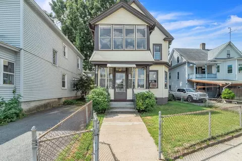 178 Dickinson St, Springfield, MA 01108 photo 4