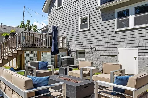 29 Canterbury Dr, Reading, MA 01867 photo 28