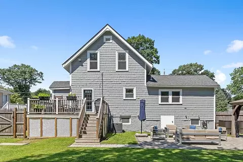 29 Canterbury Dr, Reading, MA 01867 photo 25