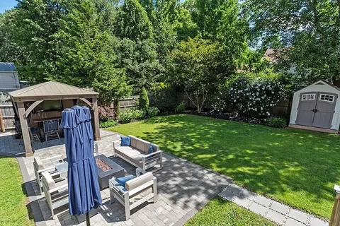 29 Canterbury Dr, Reading, MA 01867 photo 31