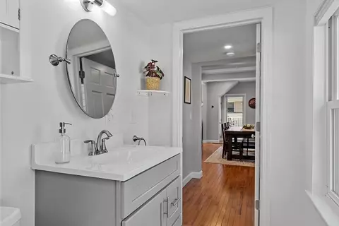 29 Canterbury Dr, Reading, MA 01867 photo 13