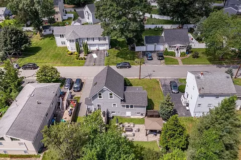 29 Canterbury Dr, Reading, MA 01867 photo 37