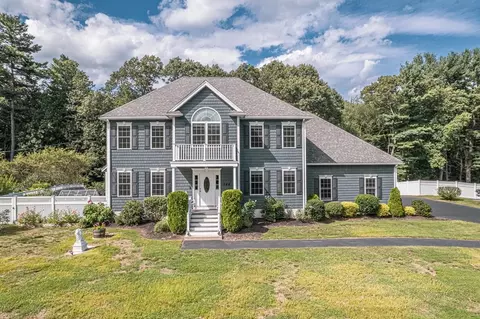 344 Essex St, Lynnfield, MA 01940