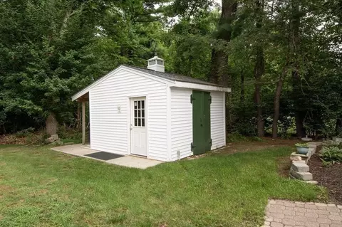 300 Plain St, Hanover, MA 02339 photo 5