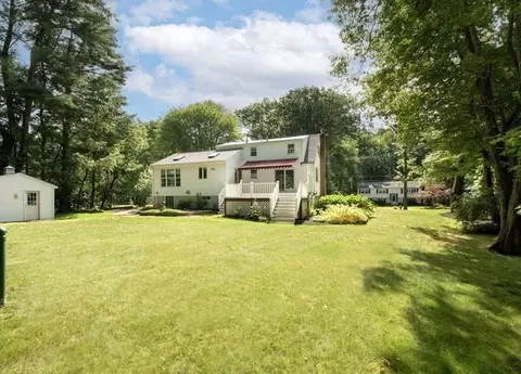 300 Plain St, Hanover, MA 02339 photo 6