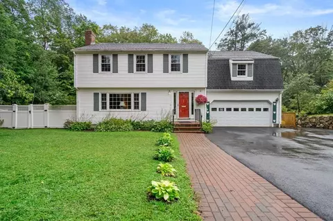 79 Concord St, Maynard, MA 01754