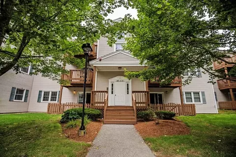369 Aiken Ave #13, Lowell, MA 01850