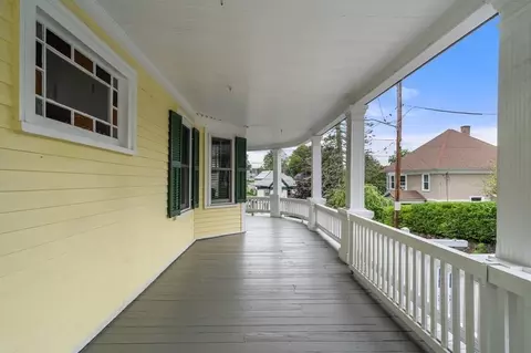 27 Elm St, Maynard, MA 01754 photo 6