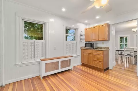 27 Elm St, Maynard, MA 01754 photo 17