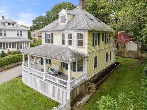 27 Elm St, Maynard, MA 01754 photo 5