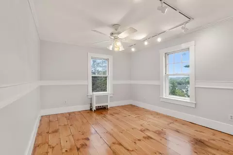 27 Elm St, Maynard, MA 01754 photo 25