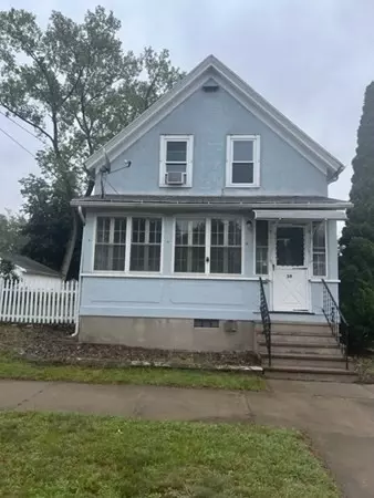 39 Athol St, Springfield, MA 01107