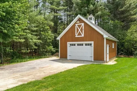 68 School St, Dunstable, MA 01827 photo 39