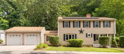 57 Den Quarry Rd, Lynn, MA 01904