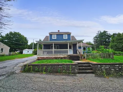 11 Summit Ave, Adams, MA 01220