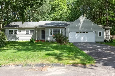 7 Bobolink Rd, Westford, MA 01886