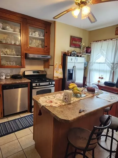 126 King St, Fall River, MA 02724 photo 10