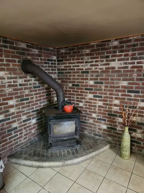 126 King St, Fall River, MA 02724 photo 14