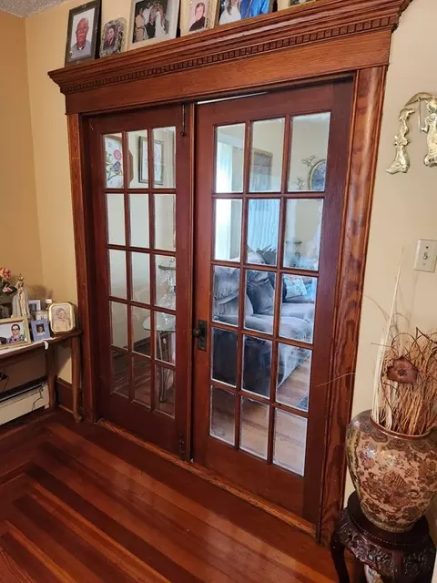 126 King St, Fall River, MA 02724 photo 9